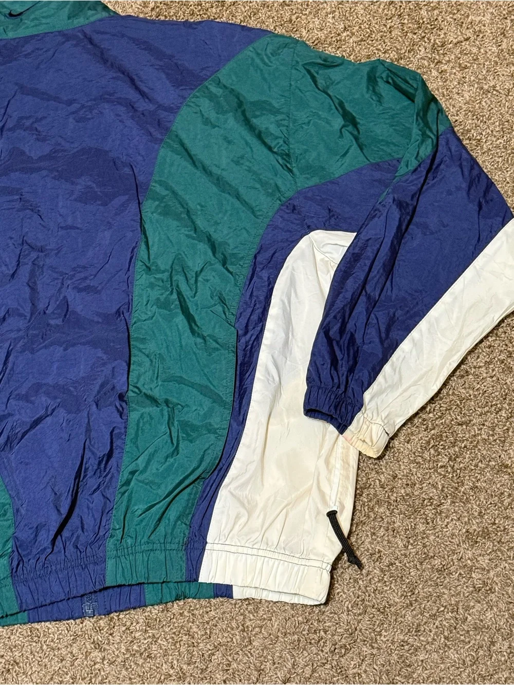 Nike some yellowing